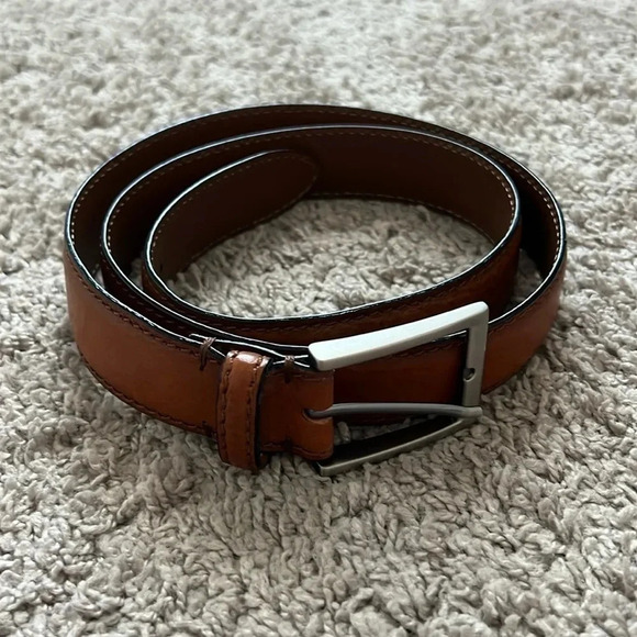 JOS A BANK Brown Leather Belt - Picture 1 of 5